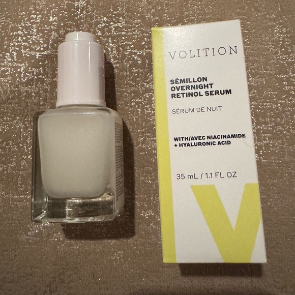 VOLITION
Sémillon Overnight Retinol
Serum, NEW - Picture 3 of 16